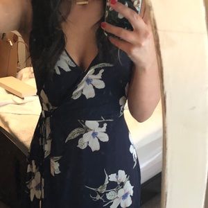 LuLu’s ALL MINE NAVY BLUE FLORAL WRAP DRESS